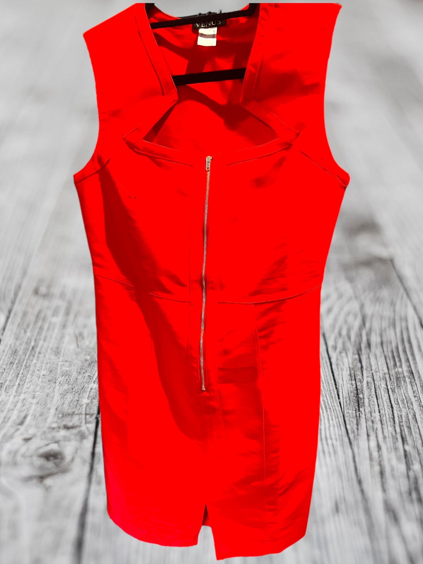 Venus red short dress