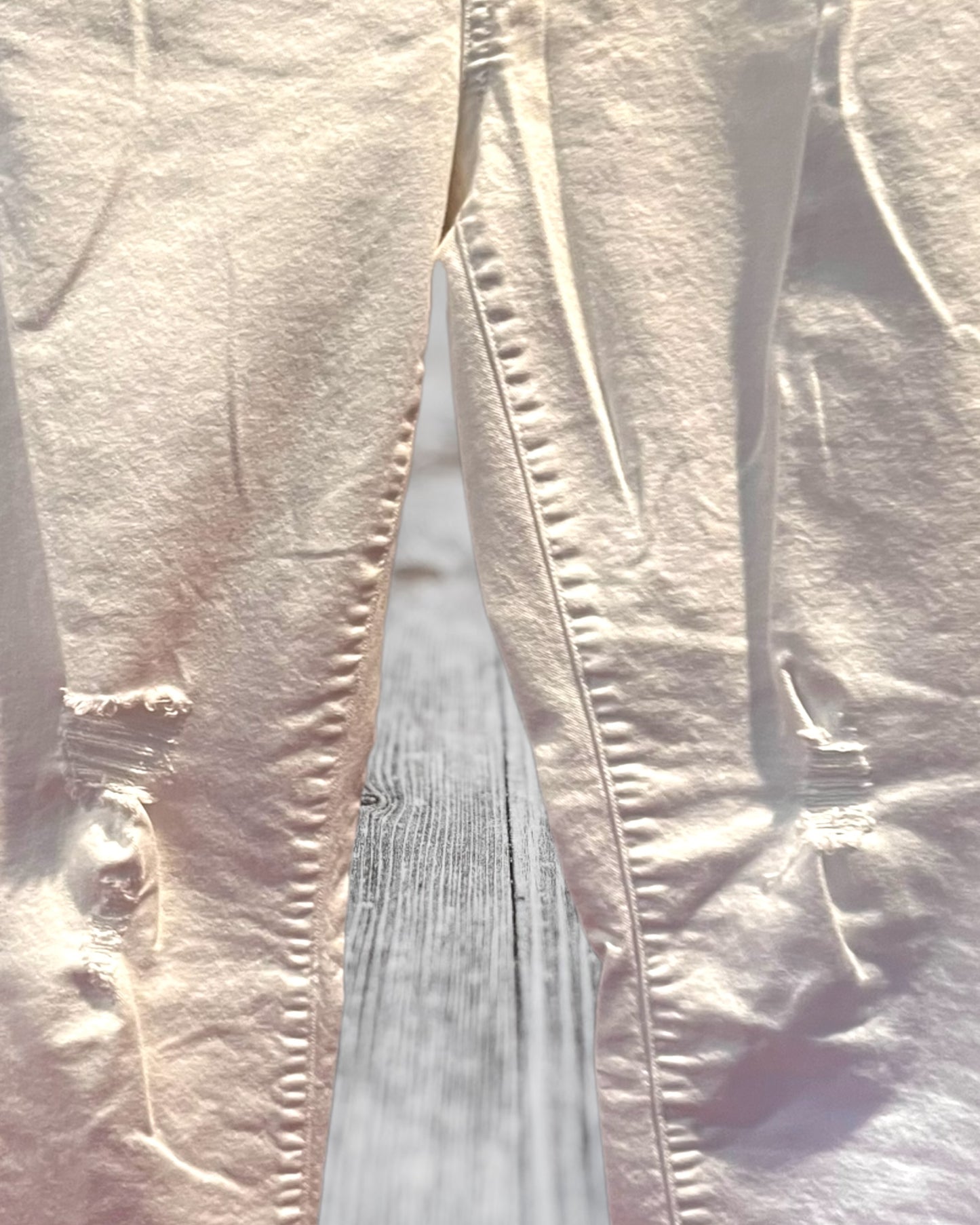 ⭐️Boston Proper white jeans