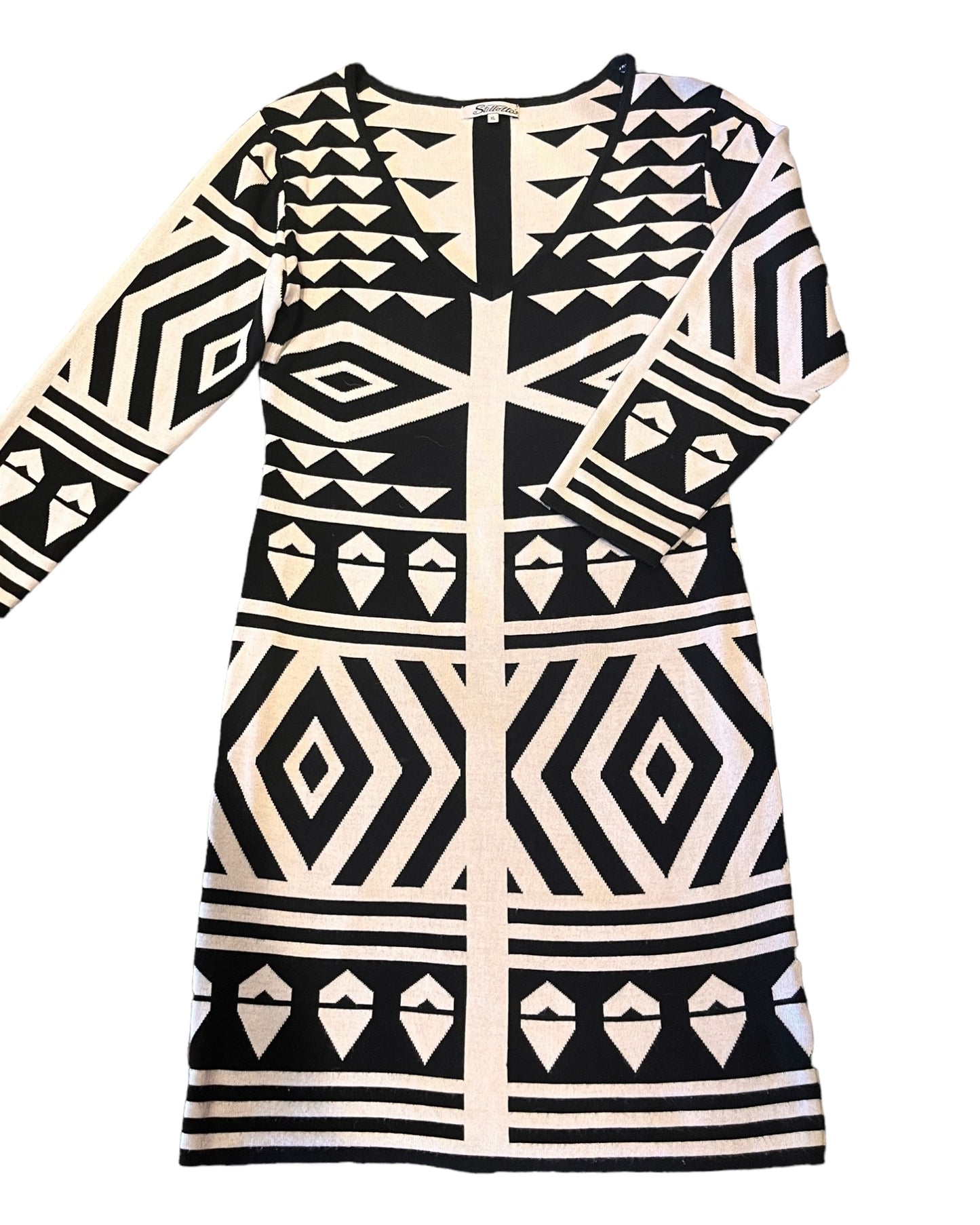 n/n Black & white geometric sweater dress.