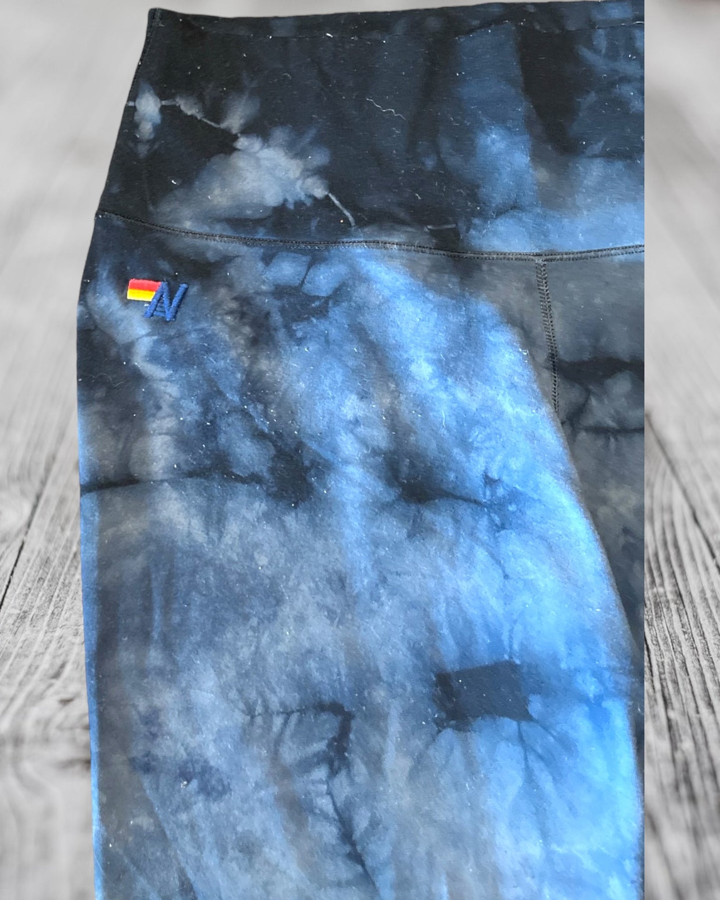 Aviator Nation π leggings tie dye navy