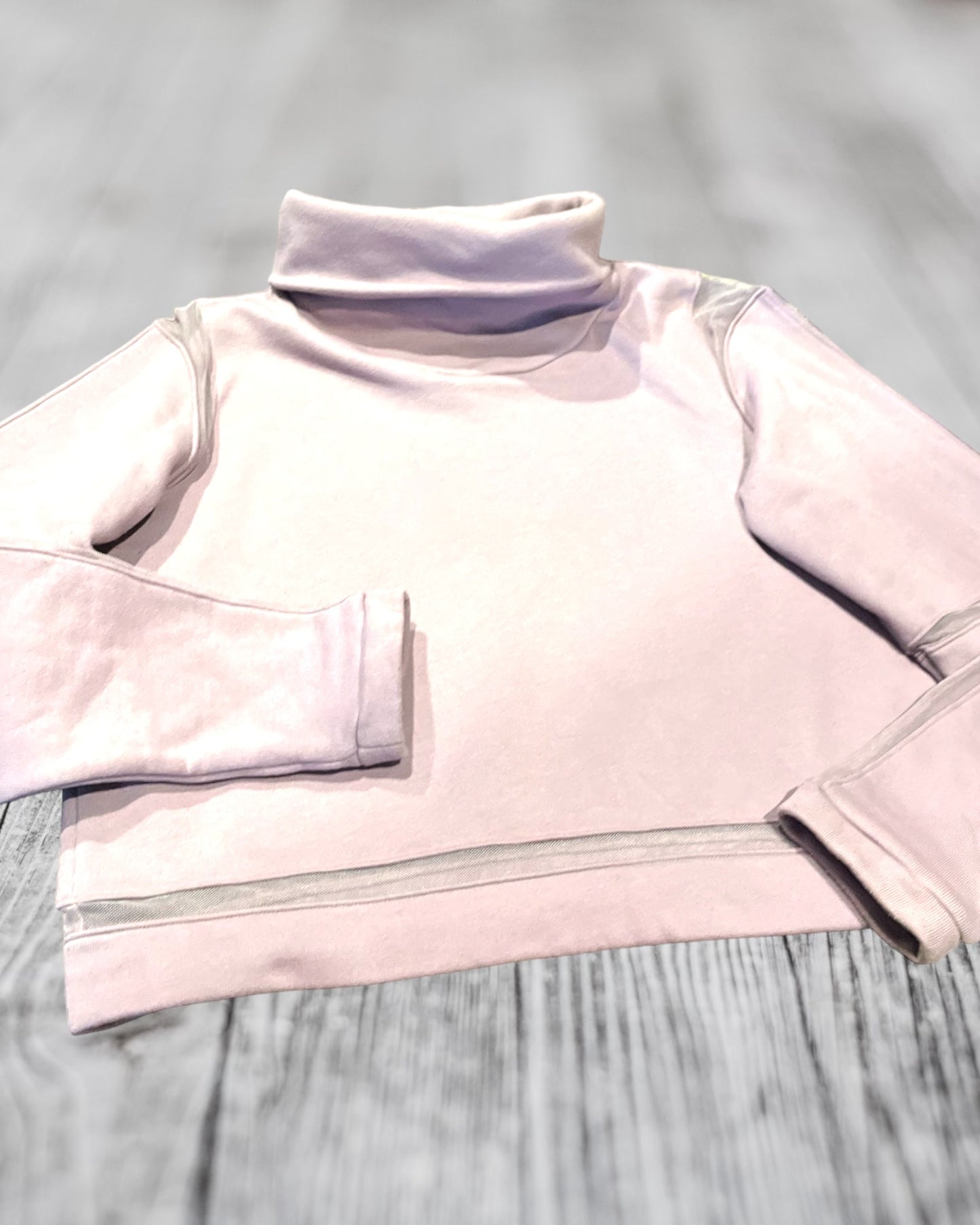 ALO sweatshirt size m/L